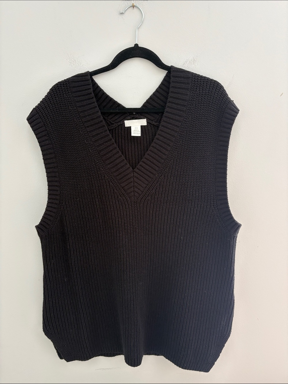 H&M Oversized Black V-Neck Knit Sweater Vest Size M